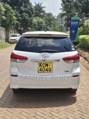 Toyota Wish 2010 White