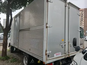 Mitsubishi Canter 2019
