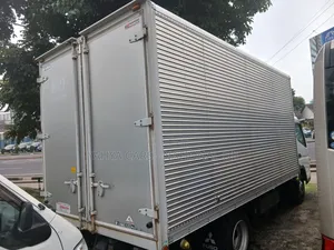 Mitsubishi Canter 2019