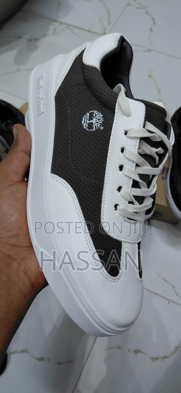 Both Ladies and Gentlemen Shoes - thumbnail 6