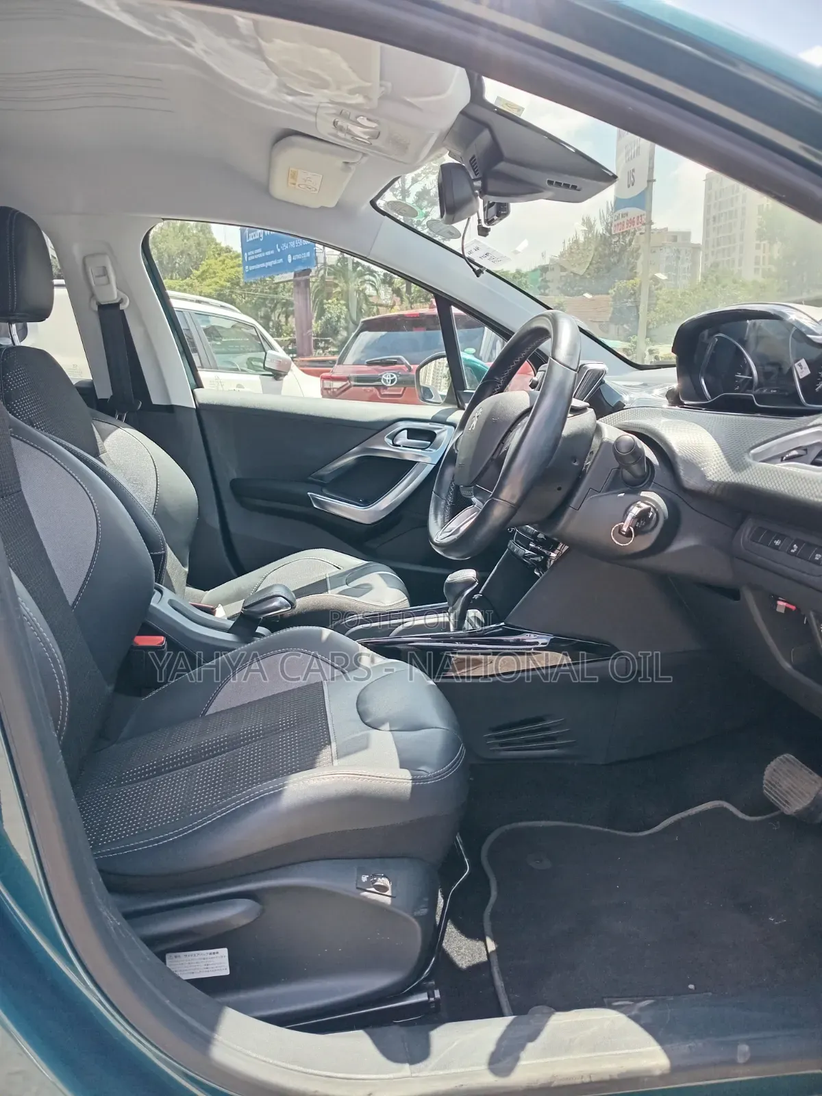 Peugeot 2008 2019 Green