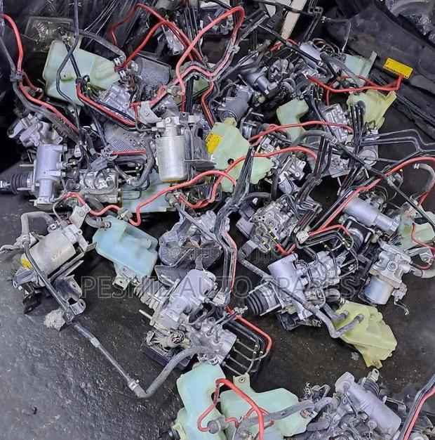 Abs Pump Complete Toyota Fielder Hybrid