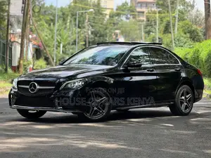 Mercedes-Benz C200 2019 Black