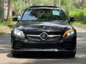 Mercedes-Benz C200 2019 Black