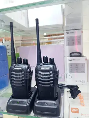 Baofeng Bf-888s Walkie Talkie 16 Channel Uhf 5km Range