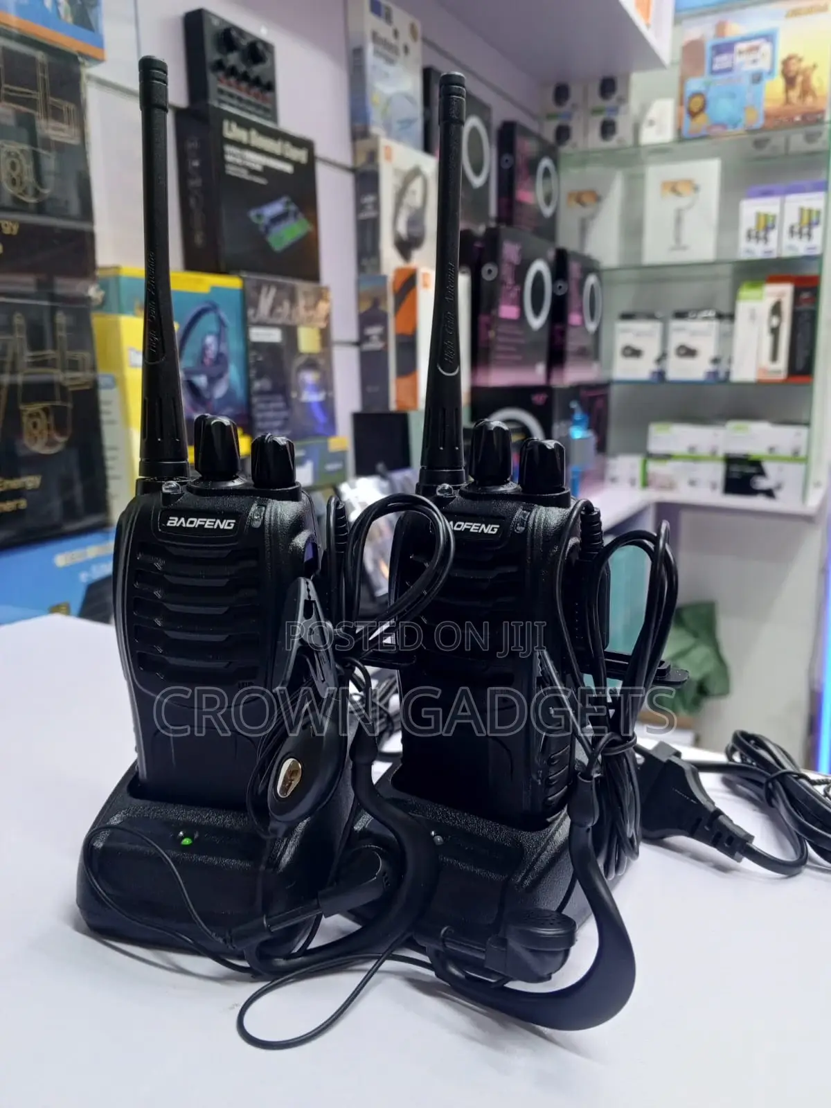 Baofeng Bf-888s Walkie Talkie 16 Channel Uhf 5km Range