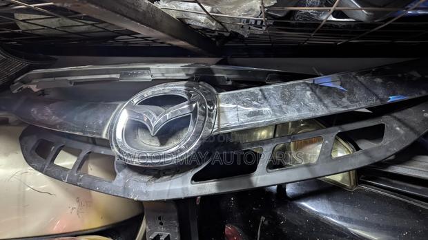 Mazda Biante Grill - main view