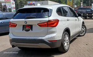 BMW X1 xDrive28i AWD 2017 White