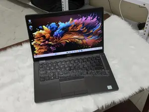 Laptop Dell Latitude 5400 8GB Intel Core i7 SSD 256GB