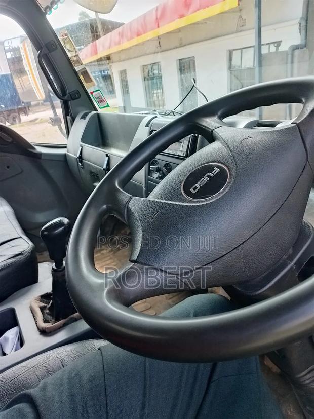 Motor Vehicle - thumbnail 3