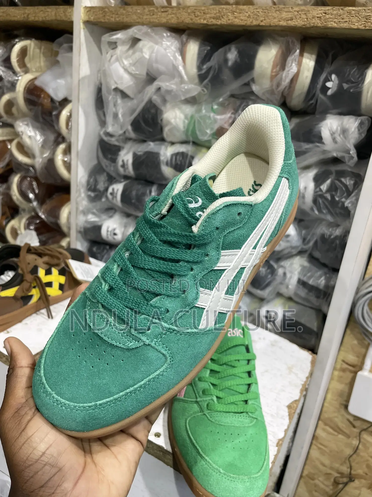 Asics Skyhand Og
