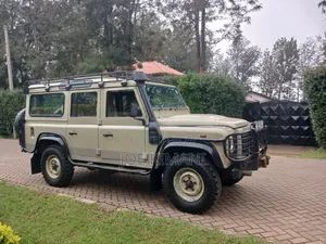 Land Rover Defender 2007 Beige