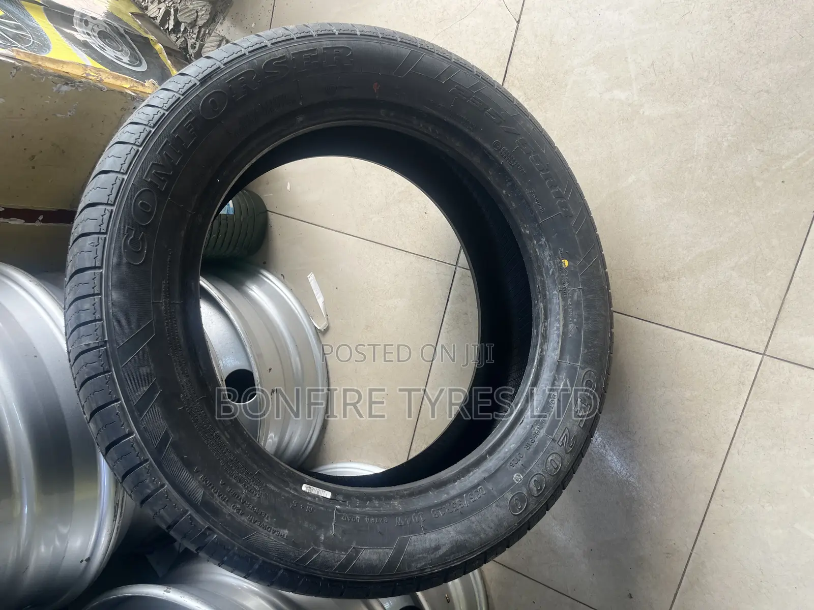235/60r18 Comfoser