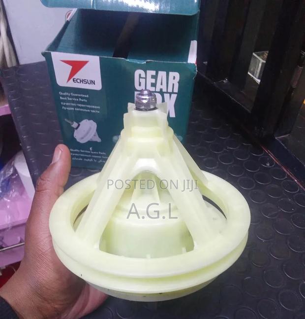 Washing Machine Gear Box With Square Shaft Medium Size - thumbnail 3