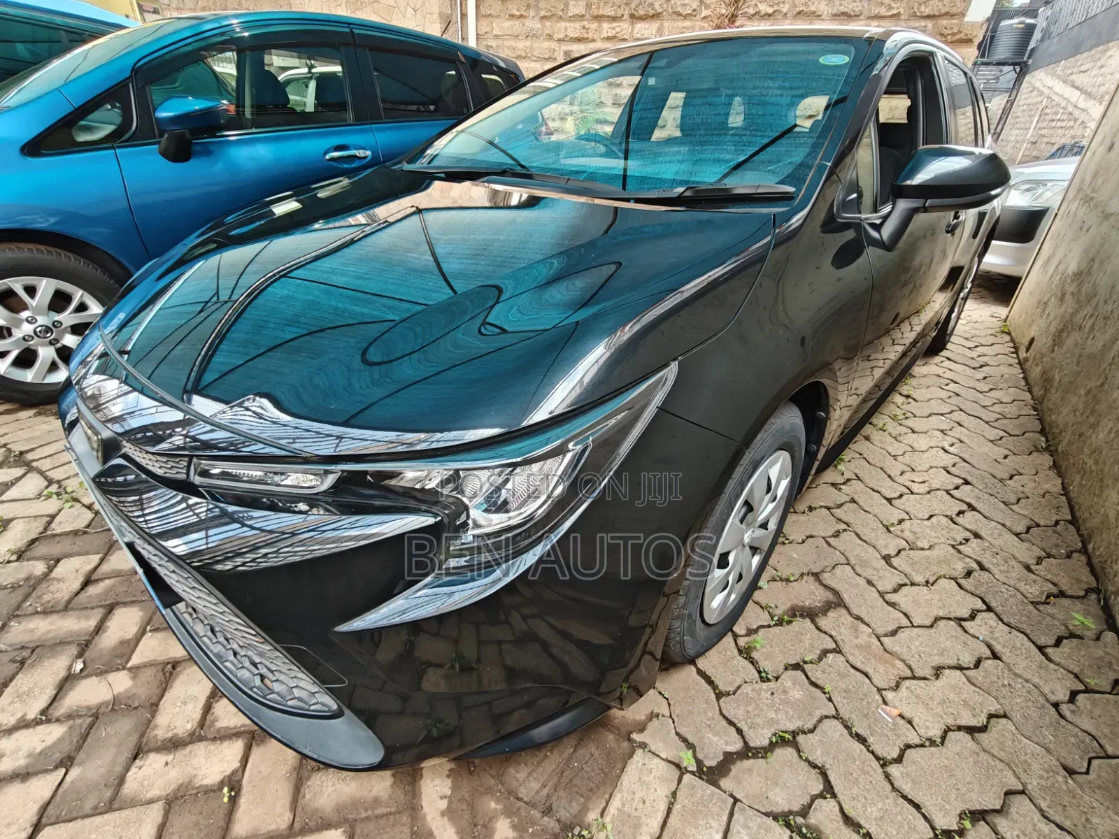 Toyota Corolla LE (1.8L 4cyl 2A) 2019 Black