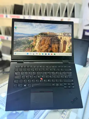 Laptop Lenovo ThinkPad X1 Yoga 16GB Intel Core i7 SSD 512GB
