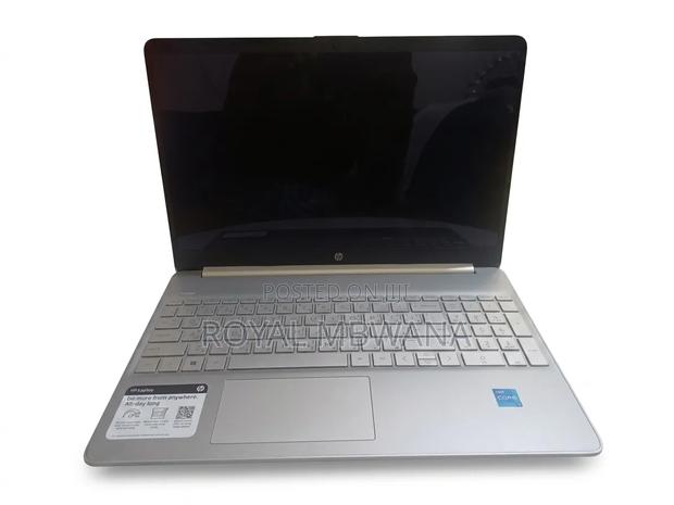 New Laptop HP 15-dy1032wm 8GB Intel Core i3 HDD 256GB