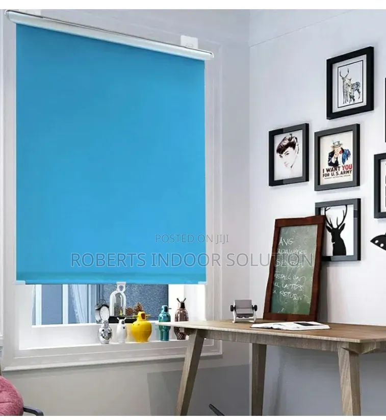 Complete Light Control Privacy Sunscreen Blinds