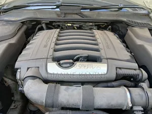 Porsche Cayenne 2014 White