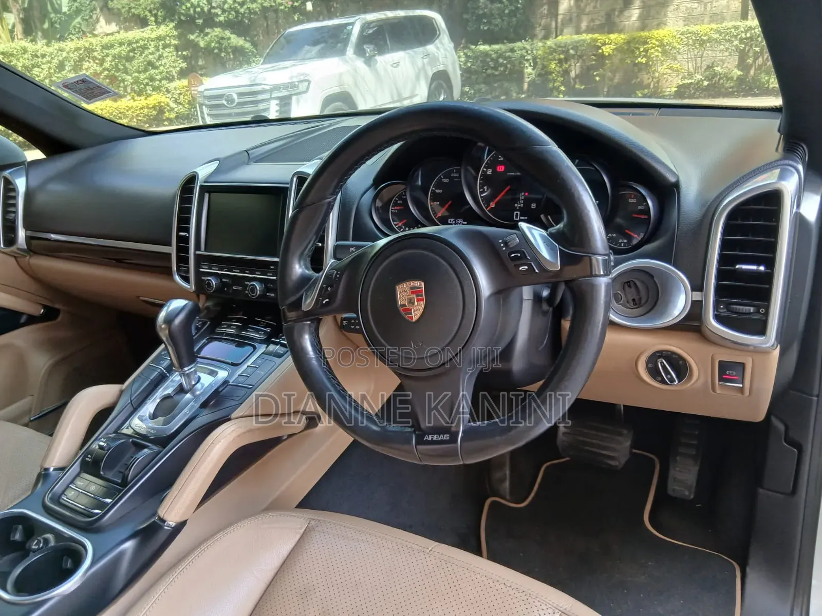 Porsche Cayenne 2014 White