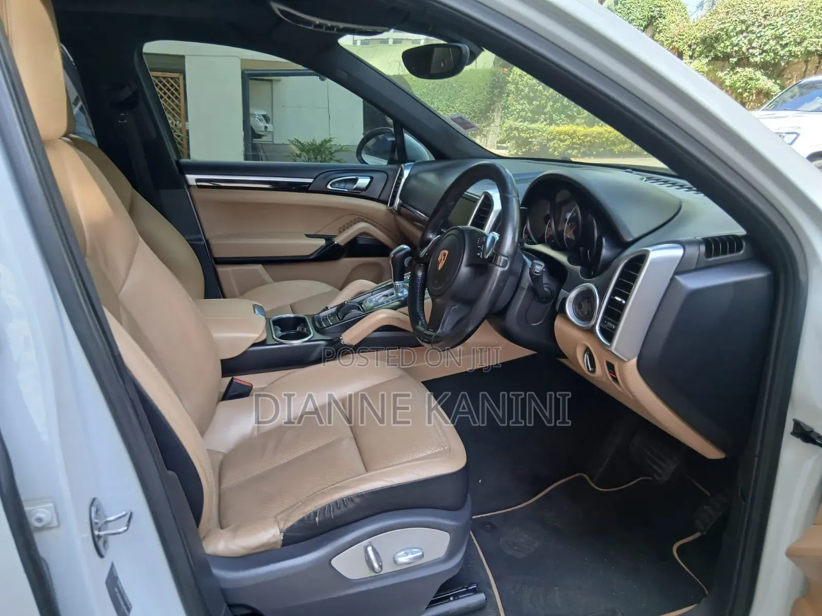 Porsche Cayenne 2014 White