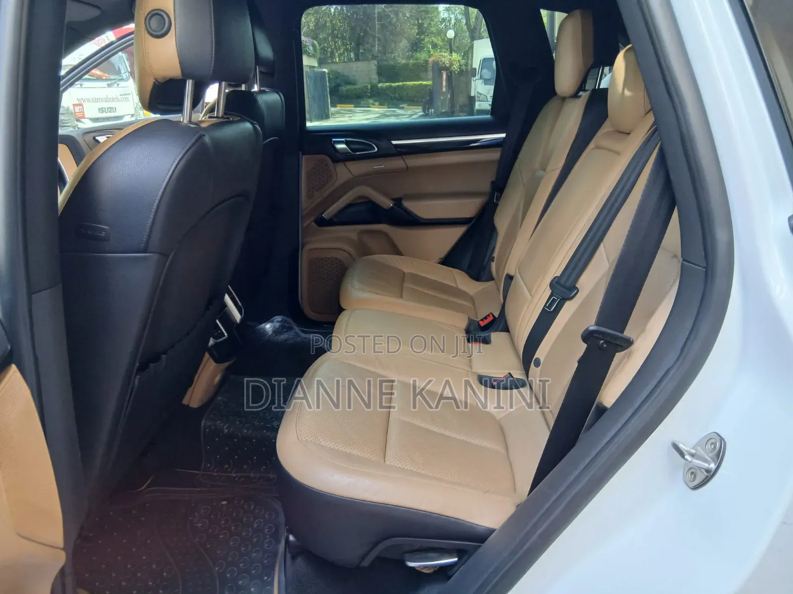 Porsche Cayenne 2014 White