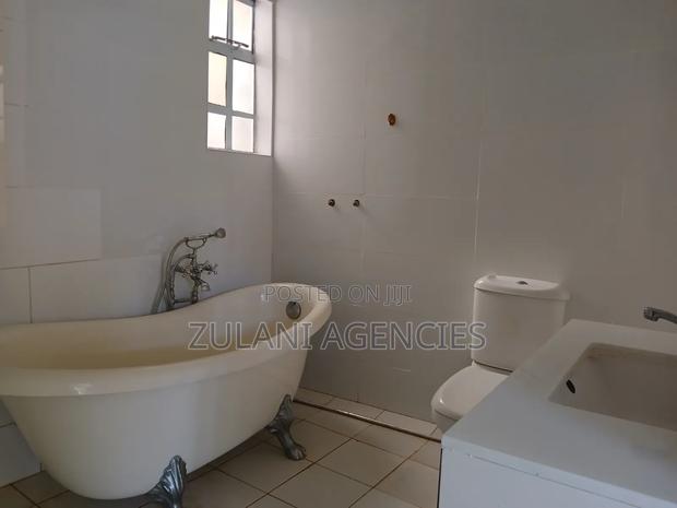 4bdrm House in Runda for rent - thumbnail 11