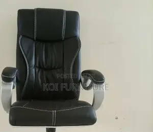 Office Chairs; Profesional Leather Executive Chairs