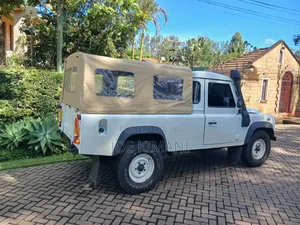 Land Rover Defender 2011 White
