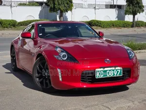 Nissan Fairlady 2019 Red
