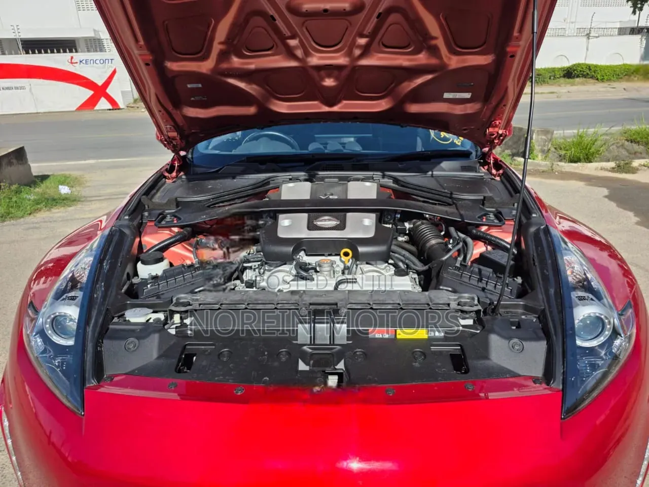 Nissan Fairlady 2019 Red