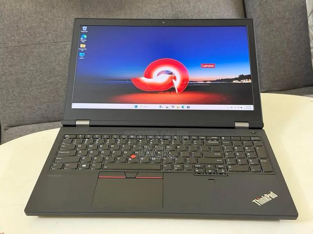 Laptop Lenovo ThinkPad P15s 16GB Intel Core i7 SSD 512GB - main view