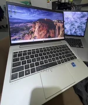 Laptop HP ProBook 440 G8 16GB Intel Core i7 SSD 500GB