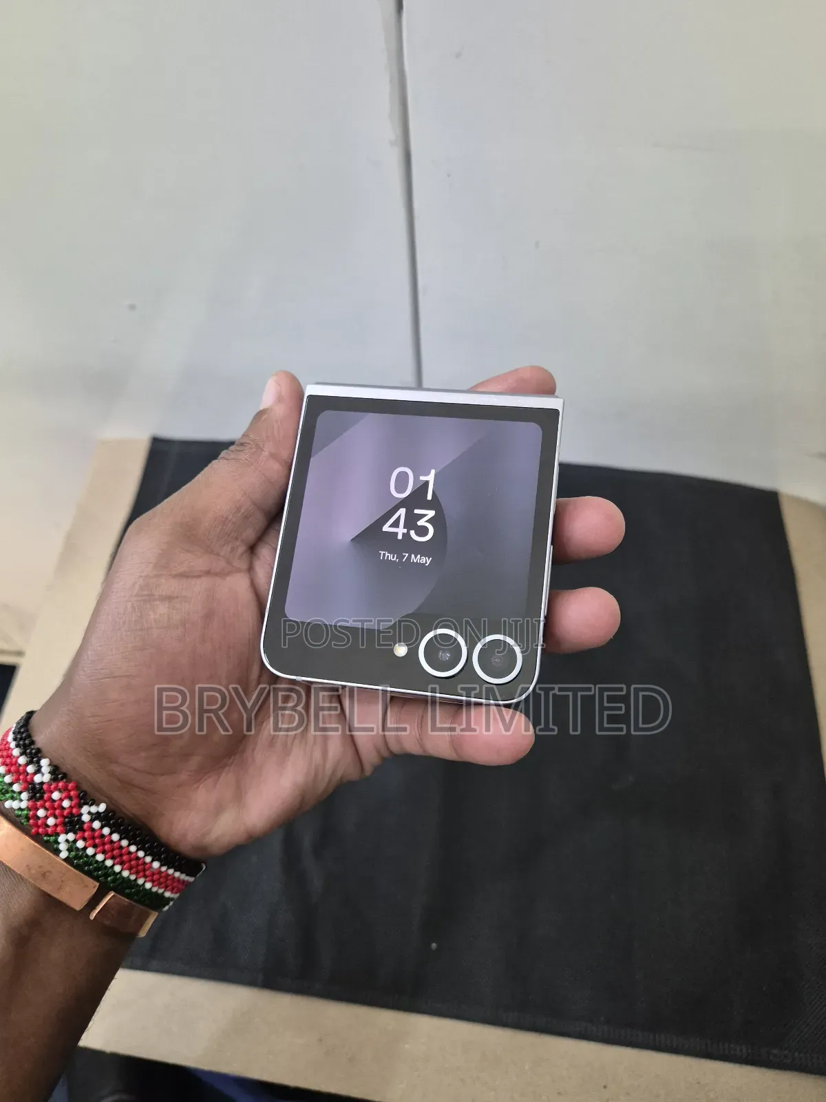 Samsung Galaxy Z Flip6 256 GB Black