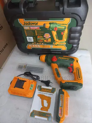 Cordless Rotary Hammer
Brushless Motor
SDS Plus Chuck System