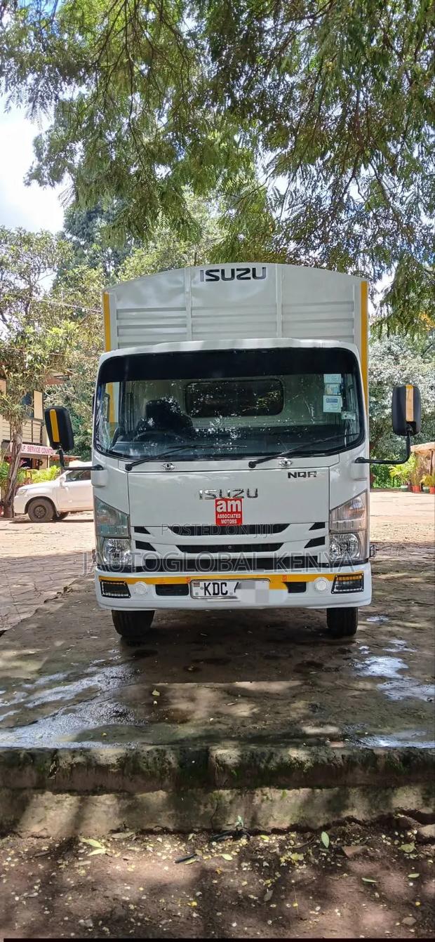 Isuzu NQR KDC 2023 White