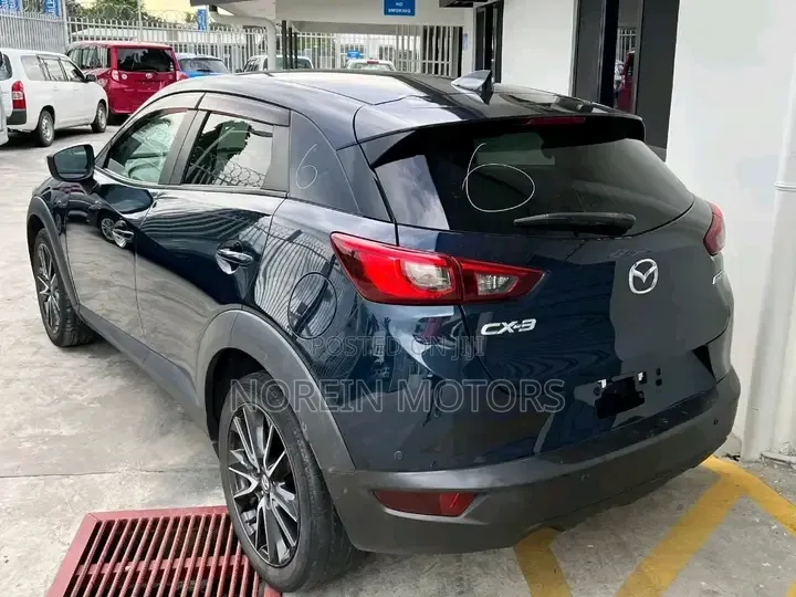 Mazda CX-3 2019 Blue