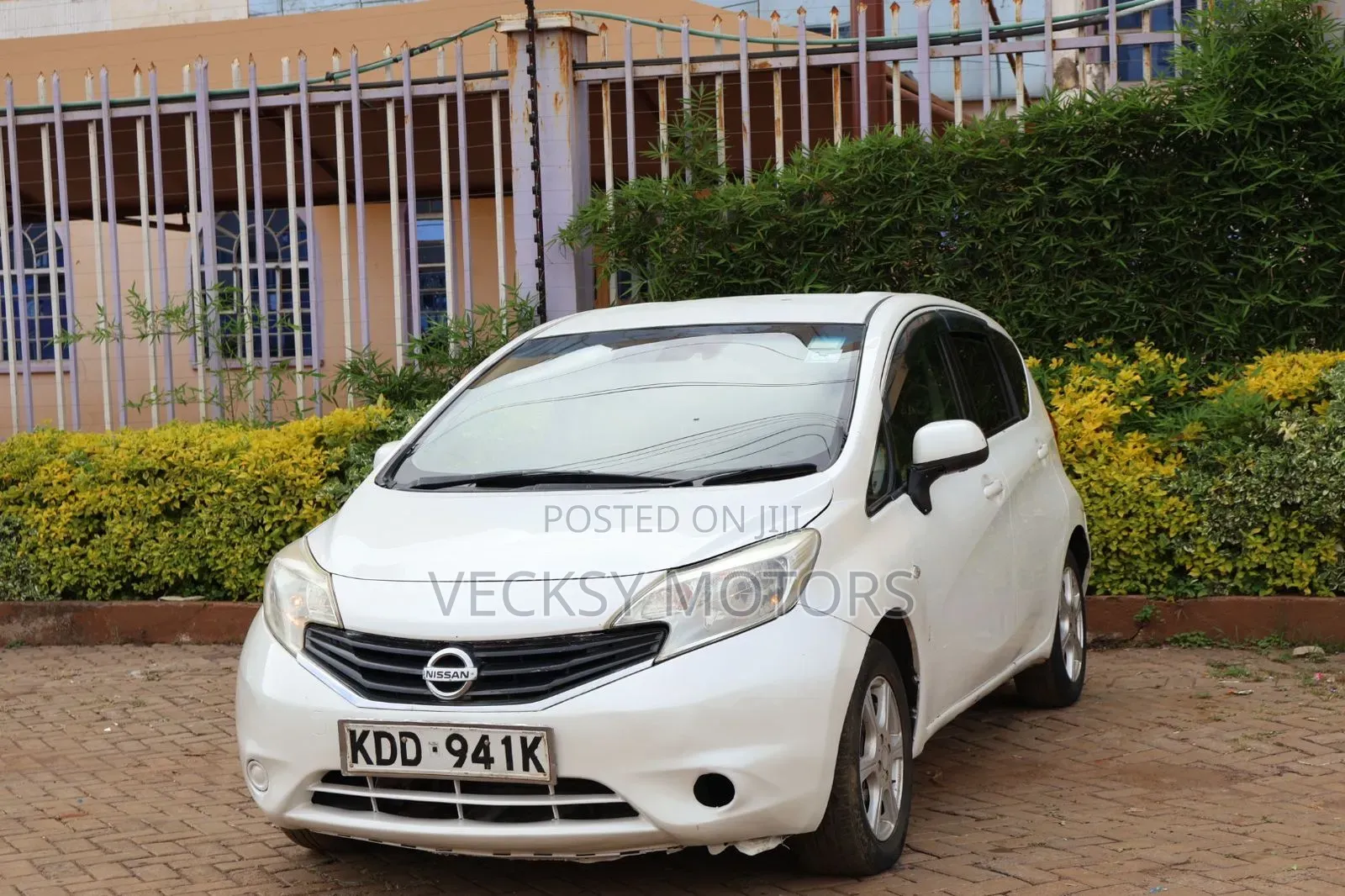 Nissan Note 2013 White