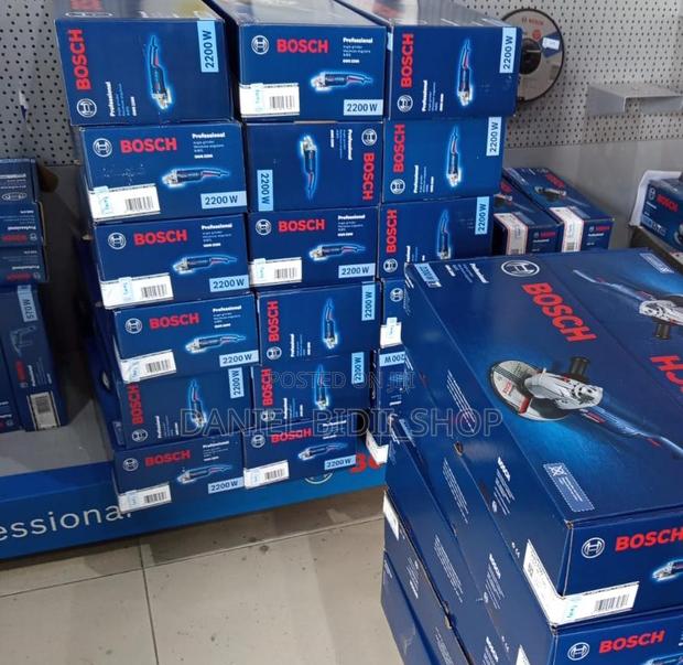 Bosch GWS 700 Angle Grinder