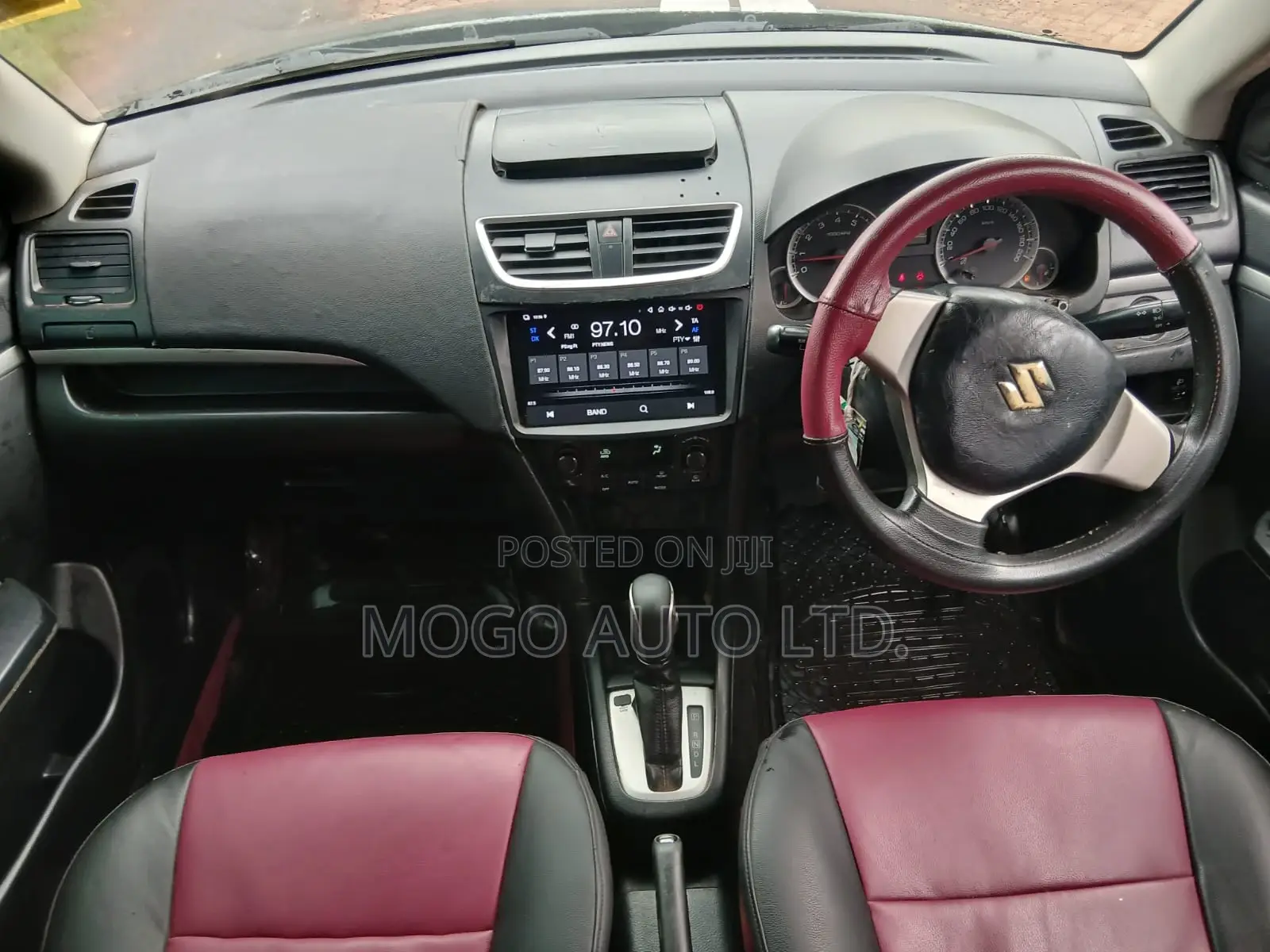 Suzuki Swift 2011 Black