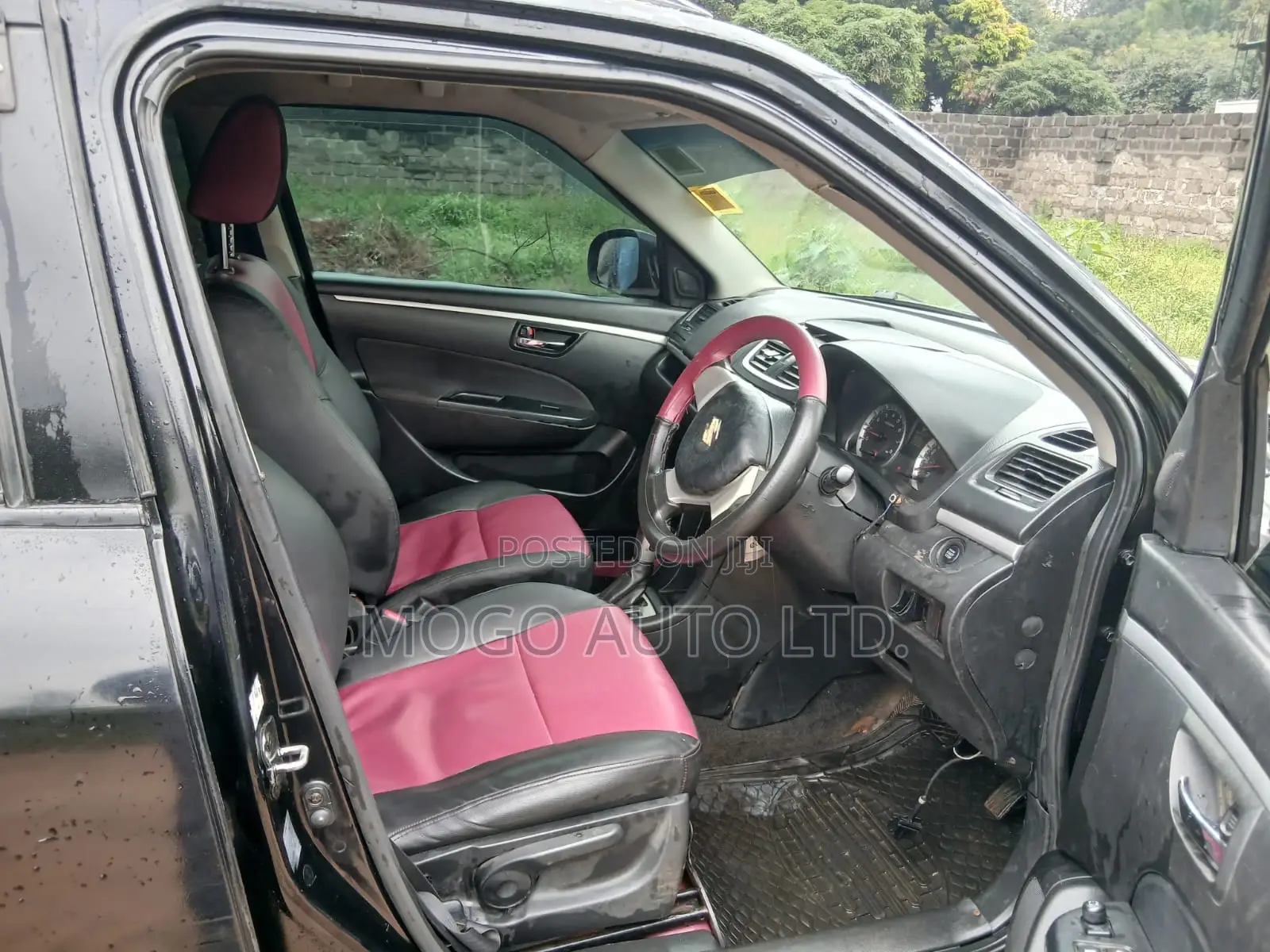 Suzuki Swift 2011 Black