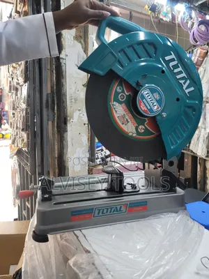 Total Cut Off Saw 2200w