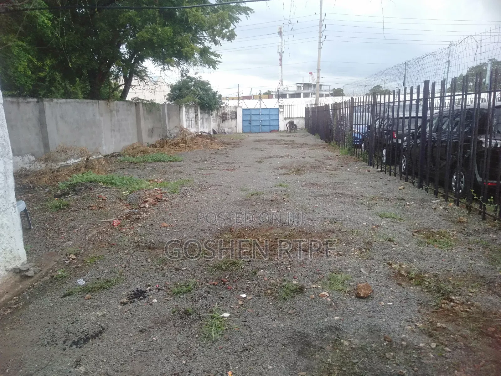 Prime Yard/Showroom at to Let at Mbaraki Mombasa City (Island)