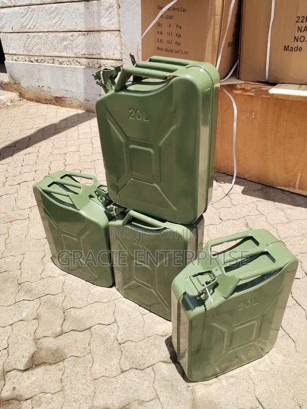 Water Storage Can/ Fuel Jerrycan - thumbnail 2