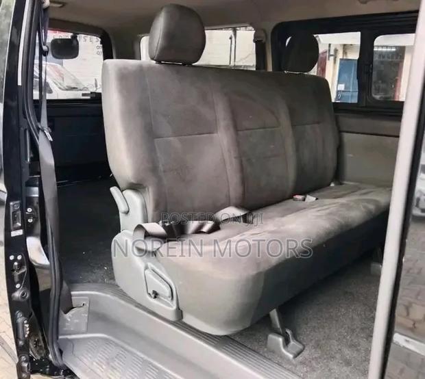 Toyota HiAce 2019 Black - thumbnail 5
