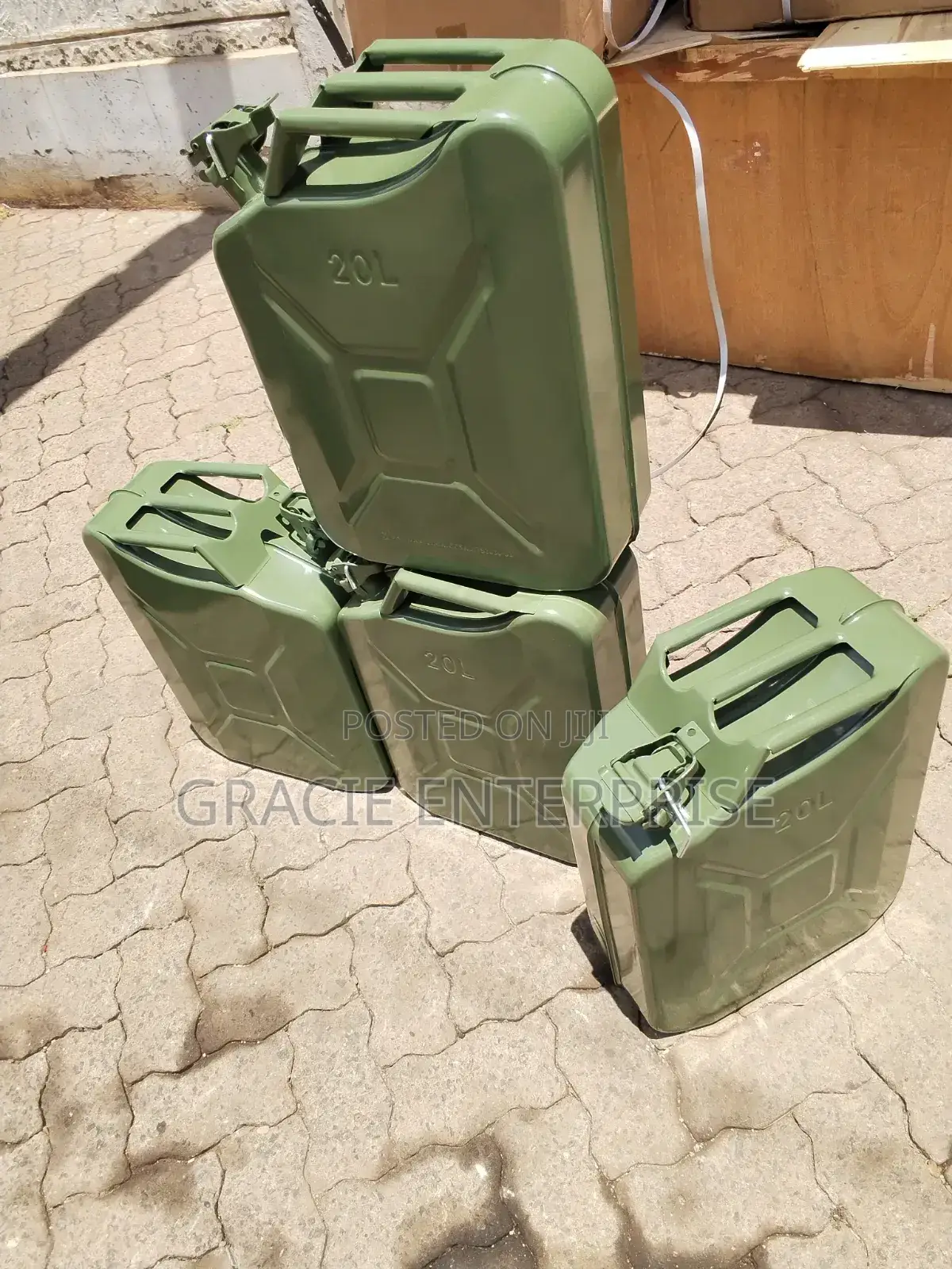 Portable Metallic Fuel Jerrican