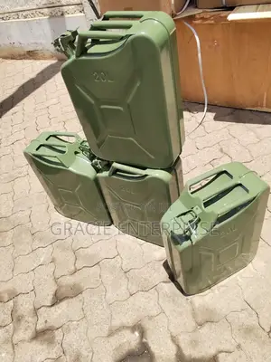 Portable Metallic Fuel Jerrican