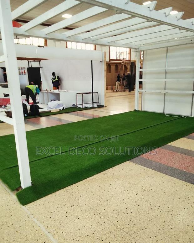 Grass Carpet With Durable Weather Resistant Finish