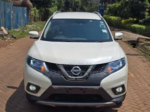 Nissan X-Trail 2016 White