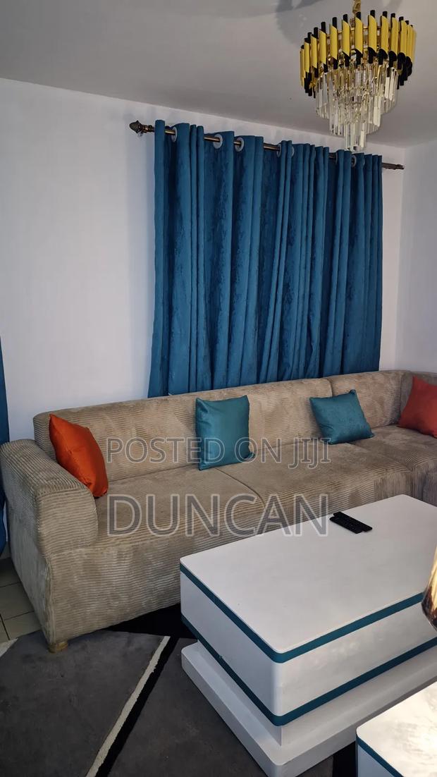 One Bedroom Airbnb TRM Drive - thumbnail 3